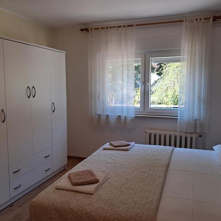 Apartment Rojnic Pula Exteriér fotografie