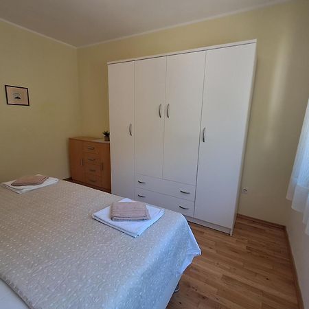 Apartment Rojnic Pula Exteriér fotografie
